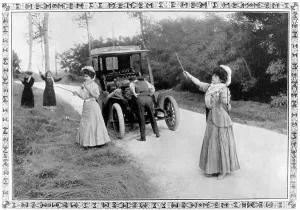 Waiting Prints: Women playing Diabolo, 1907